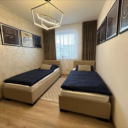 Apartman Matko Levice Exteriör bild